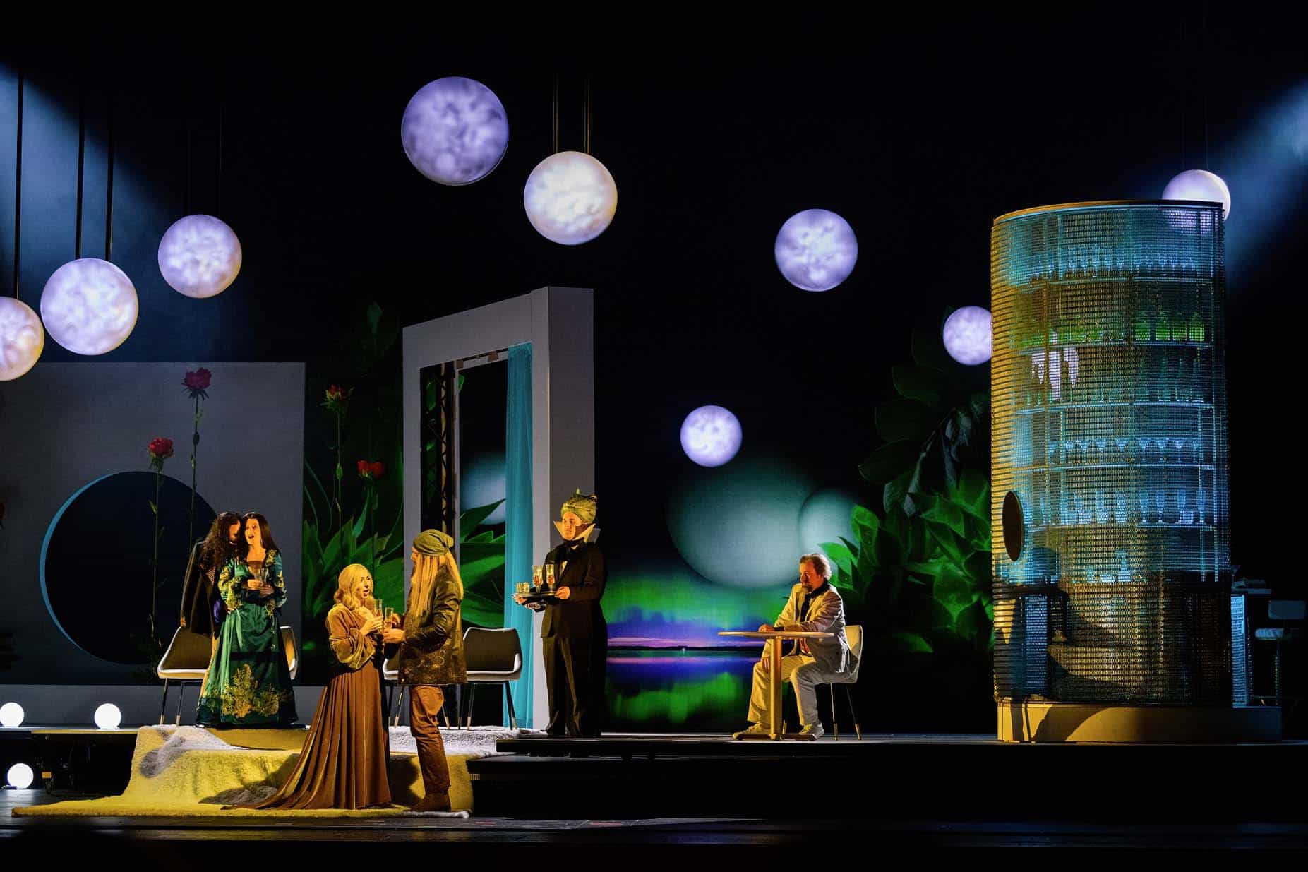 Cosi fan tutte 2023 - Photographer Jinki Cambronero NZ Opera - what to expect